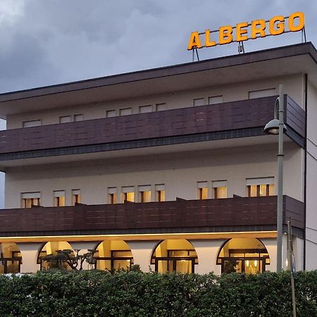 Albergo Ristorante Belvedere Thiene Eksteriør bilde