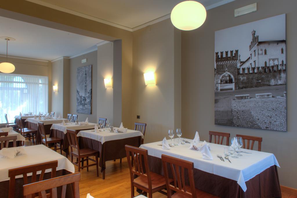 Albergo Ristorante Belvedere Thiene Eksteriør bilde