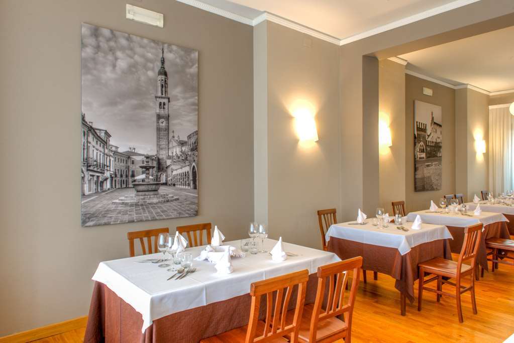 Albergo Ristorante Belvedere Thiene Restaurant bilde